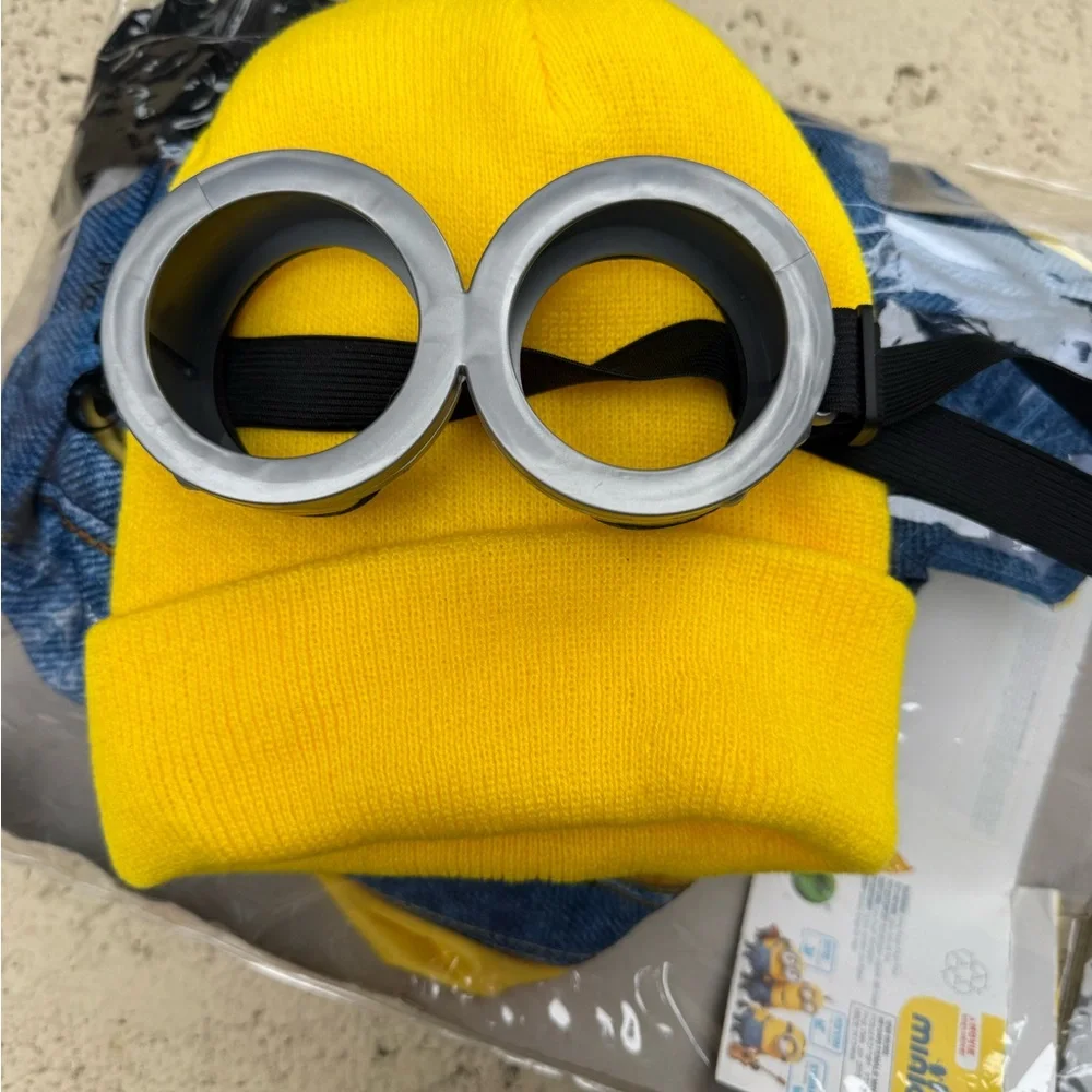 Female Minion Costume - Blue and Yellow - Picture 2 of 4